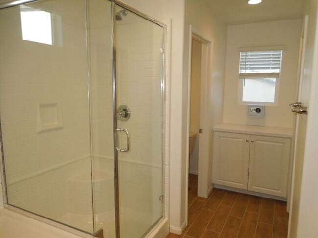 Building Photo - 42640 Indigo Pl