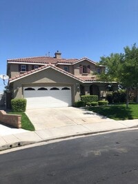 Building Photo - 519 Cedarbrook Ln