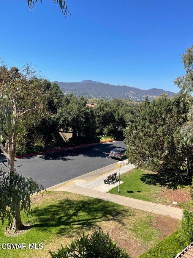 Building Photo - 286 Oak Leaf Dr