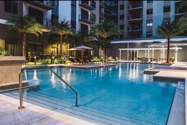 Building Photo - 3210 N University Dr