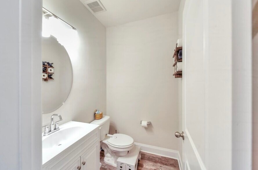 Building Photo - 4022 Arrowleaf Ln
