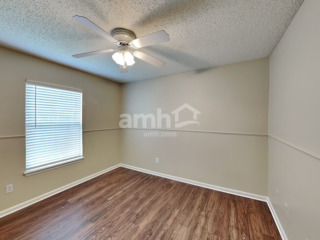 Building Photo - 1520 Irishwood Ct