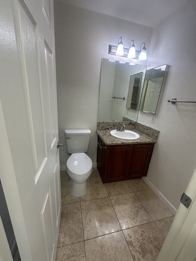 Building Photo - $2,700 Beautiful 2-Bedroom, 2-Bathroom Condo Near Lake Murray!
