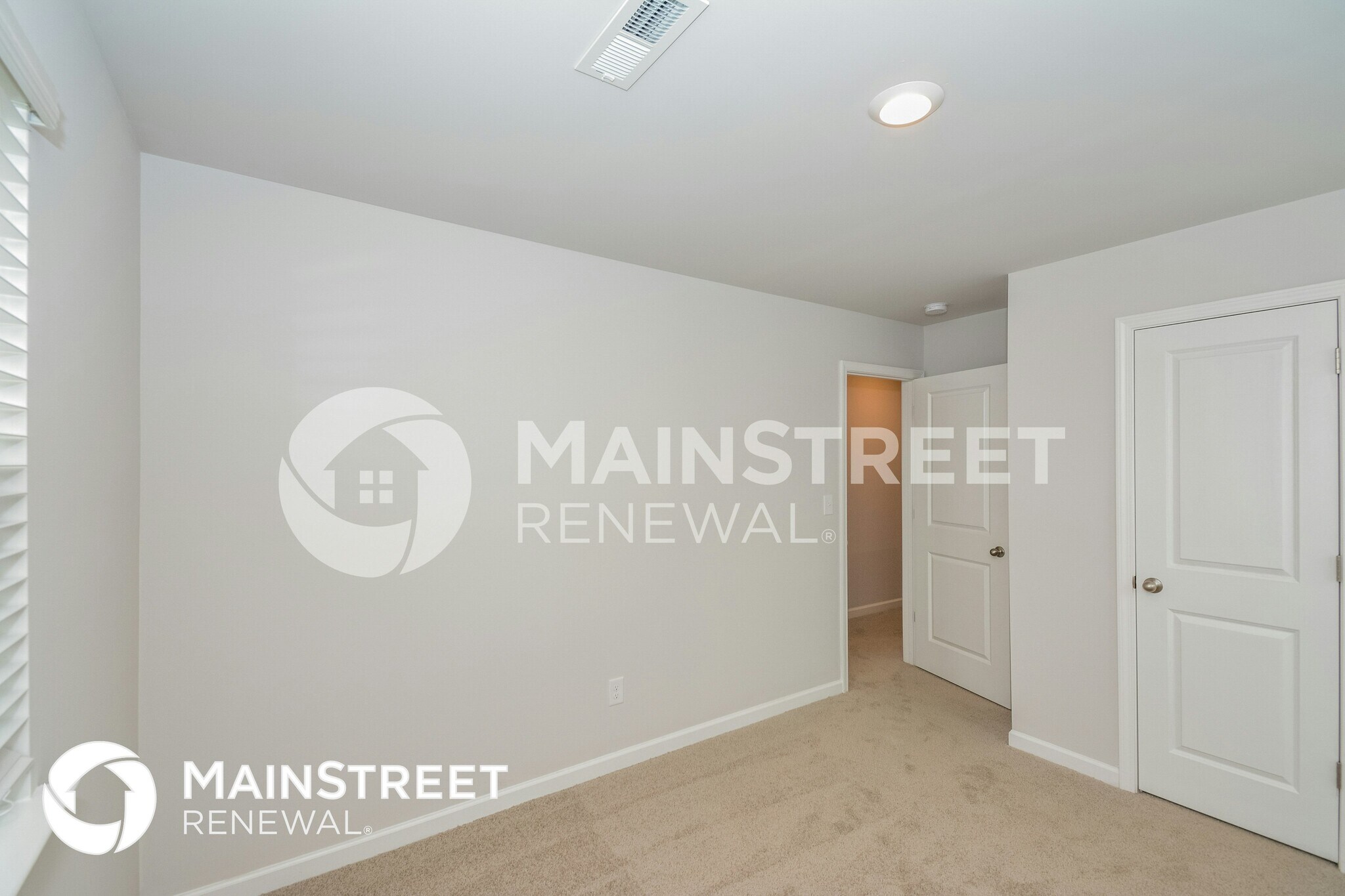 Building Photo - 2323 Curbow Dr
