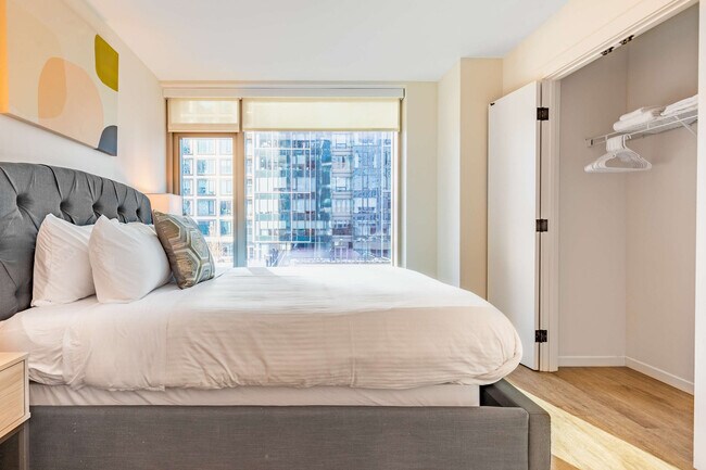 Building Photo - 131 Seaport Blvd