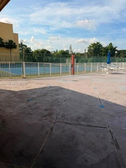 Building Photo - 6930 Miami Gardens Dr