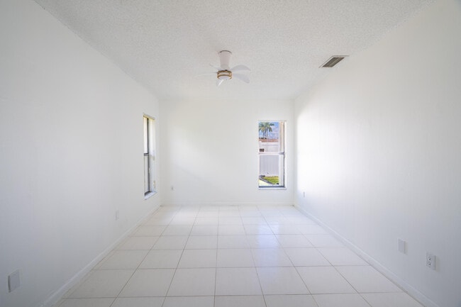 Building Photo - 22651 SW 8th Ct