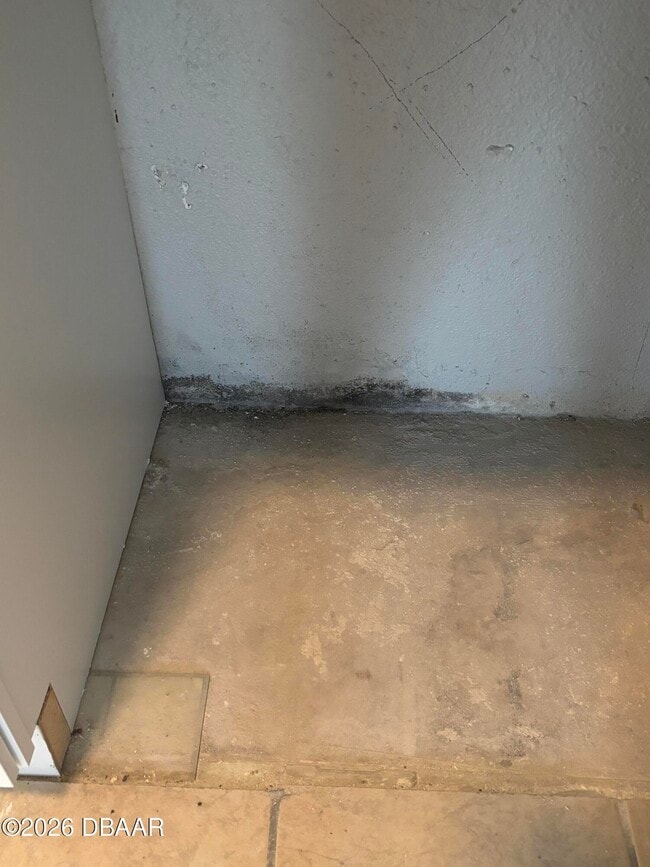 Building Photo - 650 Blakely Ave