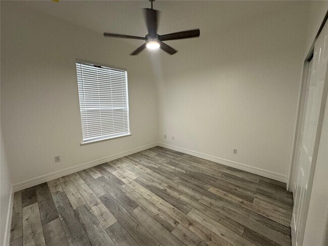 Building Photo - 1907 Cedar Arch Ln