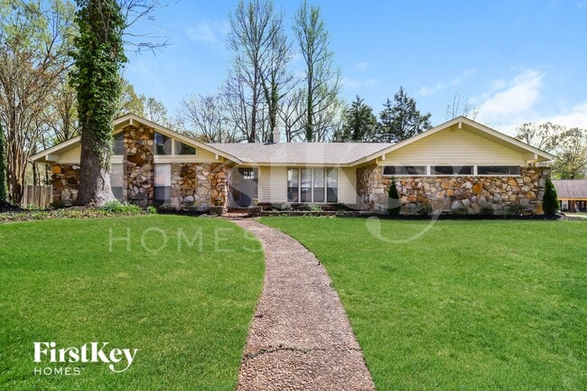 Building Photo - 8625 Edney Ridge Dr