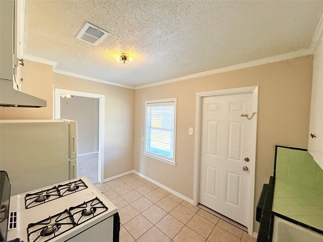 Building Photo - 13307 Force St