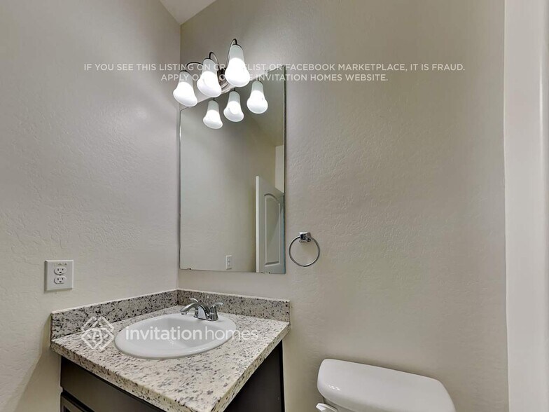 Building Photo - 31065 W Monterey Ave