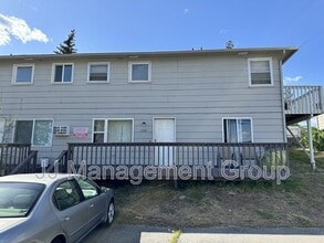 Building Photo - 1223 2nd St