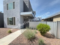 Building Photo - 8671 E Ultra Dr