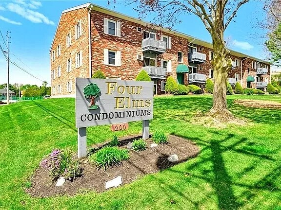 Building Photo - 200 Manville Hill Rd