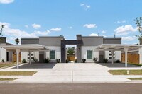 Building Photo - 307 W Diamondhead Ave