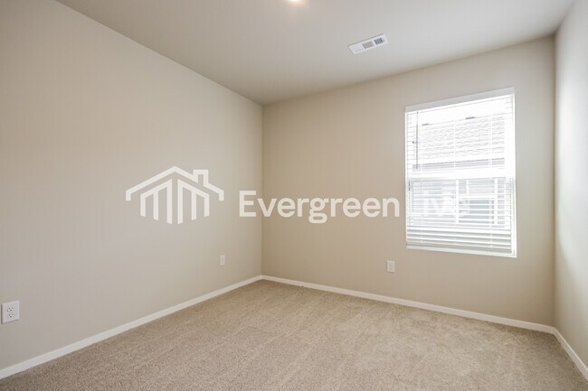 Building Photo - 2575 E Meramec St