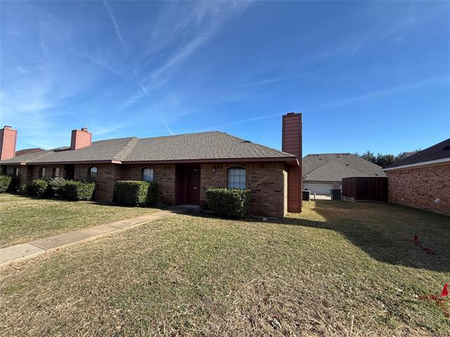 Building Photo - 526 Post Oak Ln