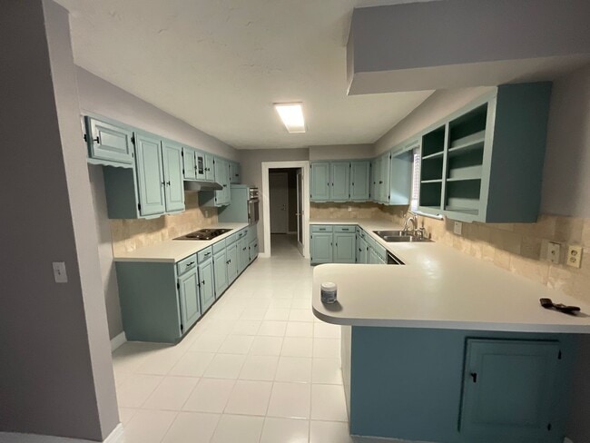 Building Photo - 1421 Pheasant Run Ct