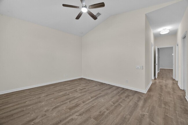 Building Photo - 11323 SW Mountain Ash Cir