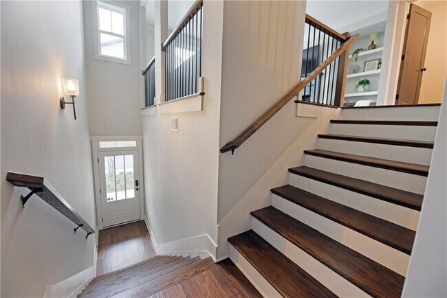 Building Photo - 1494 Addison Pl