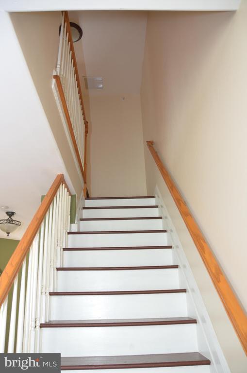 Building Photo - 17 Dogwood Ln