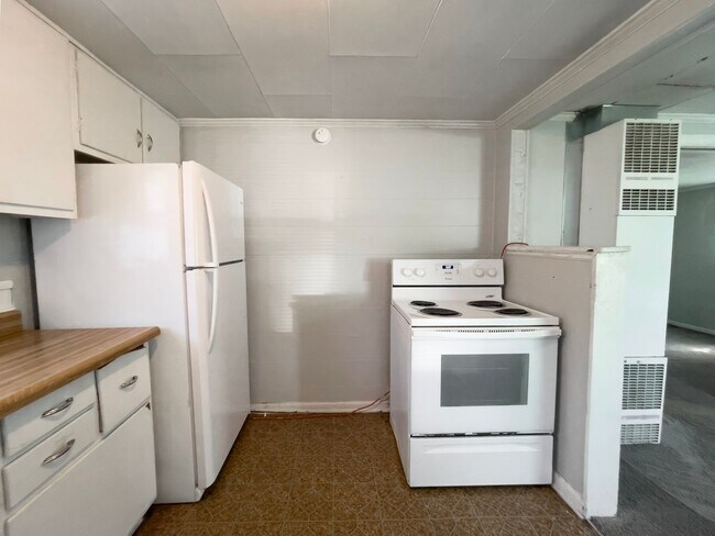 Building Photo - 1507 W Jackson St