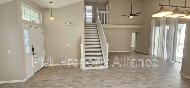 Building Photo - 4902 Monarch Ln