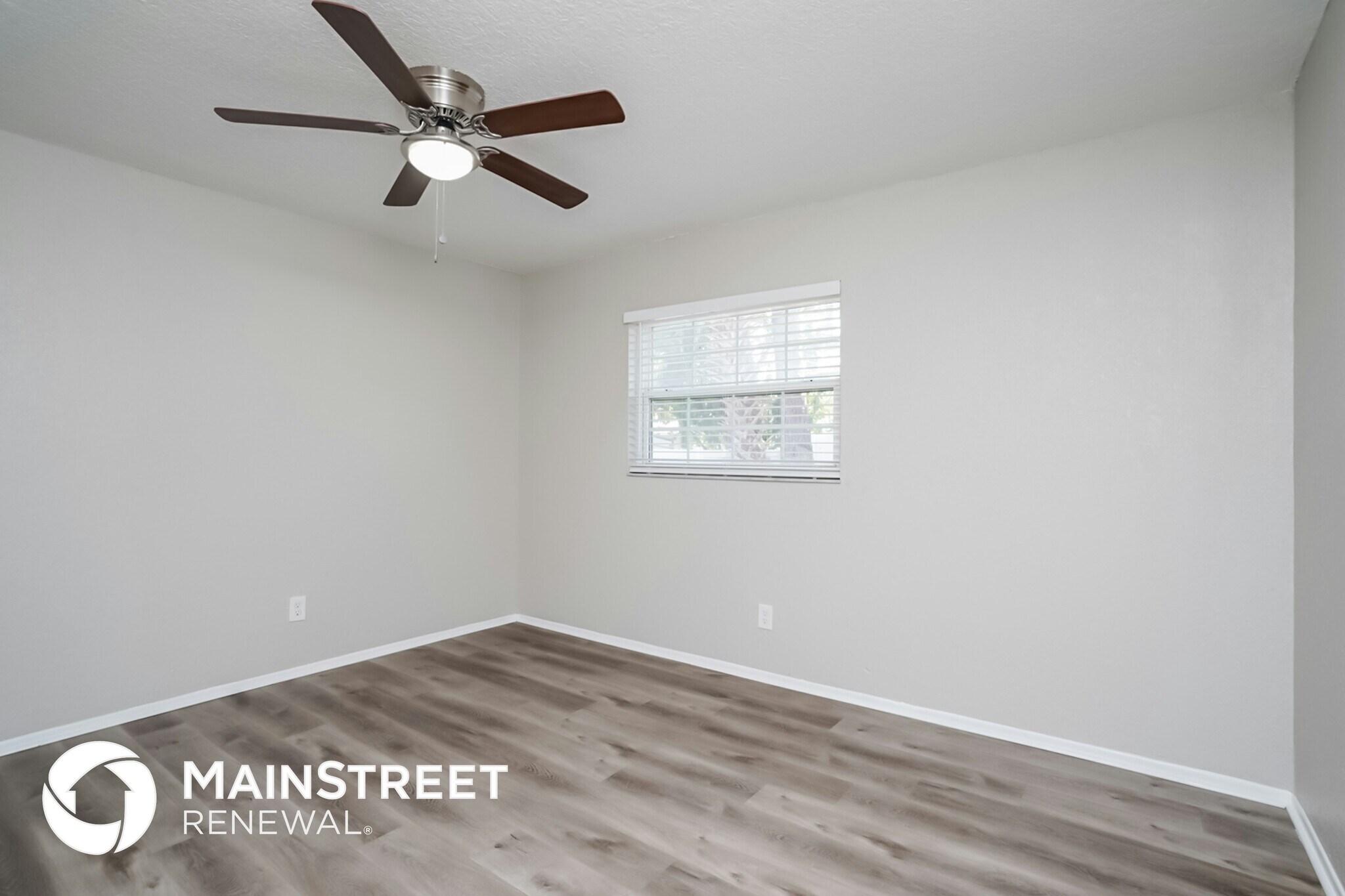 Building Photo - 5520 Bay Blvd