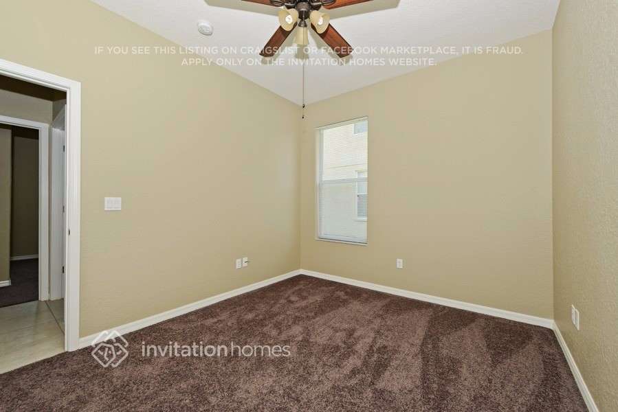 Building Photo - 27042 Firebush Dr