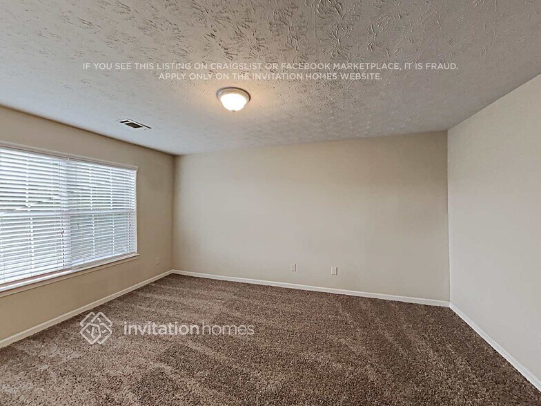 Building Photo - 4045 Bradford Walk Trail