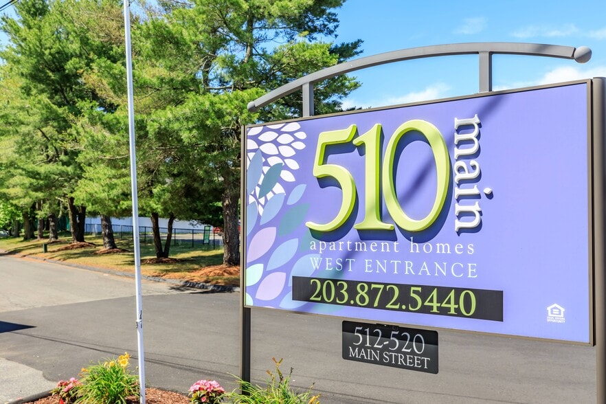 Building Photo - 510 Main