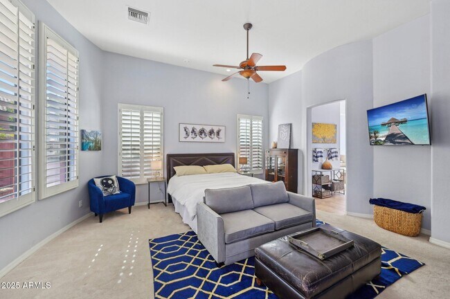 Building Photo - 351 N Cloverfield Cir