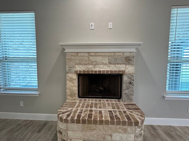 Building Photo - Azle Texas Homes For Rent "Azle ISD"