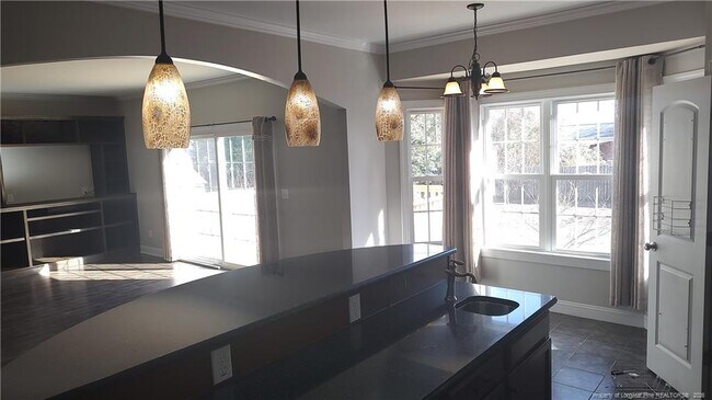 Building Photo - 504 Brunswick Rd