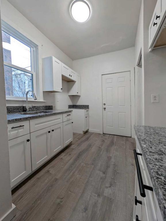 Building Photo - 524 Paulson Ave