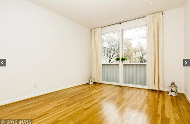 Front Bedroom and View - 242 G St SW