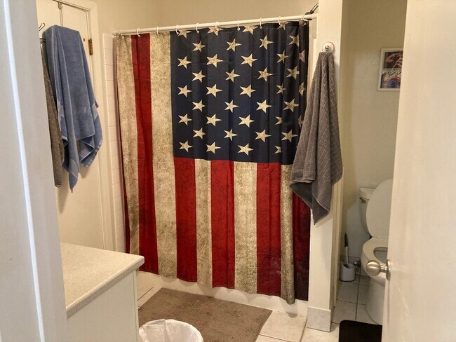 Building Photo - 1522 Starview Dr