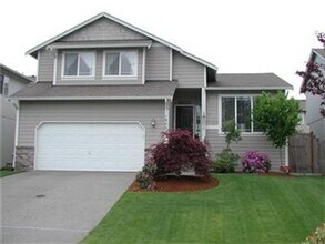 Building Photo - Beautiful 4 Bedroom Hillsboro Home