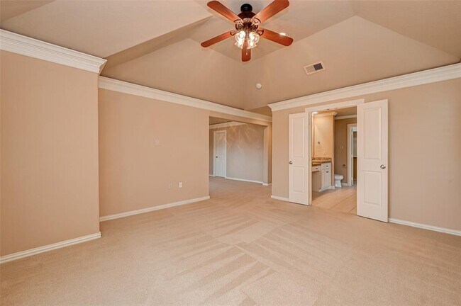 Building Photo - 14426 Summerleaf Ln