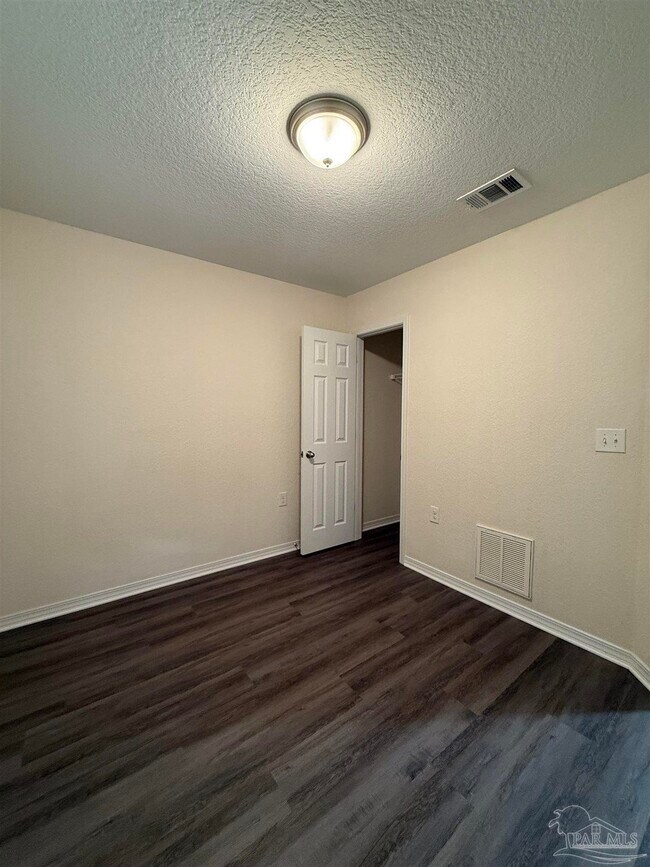 Building Photo - 6546 Maddox Rd