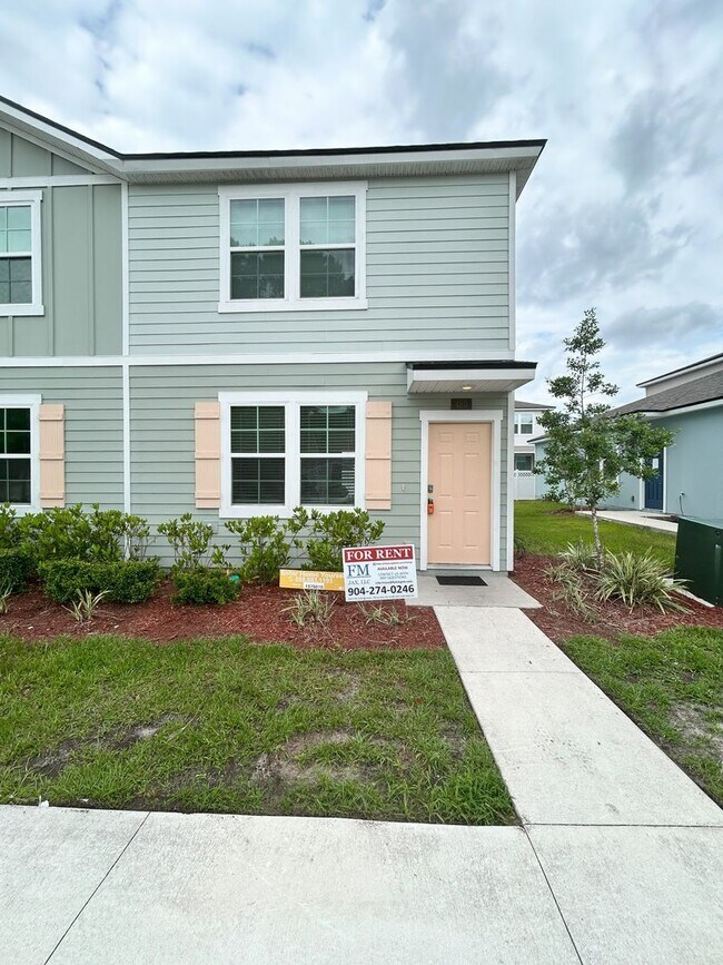 Primary Photo - NEWER BUILD, SPACIOUS 3 Bedroom, 2 Bath To...