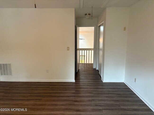 Building Photo - 306 Cutty Ct