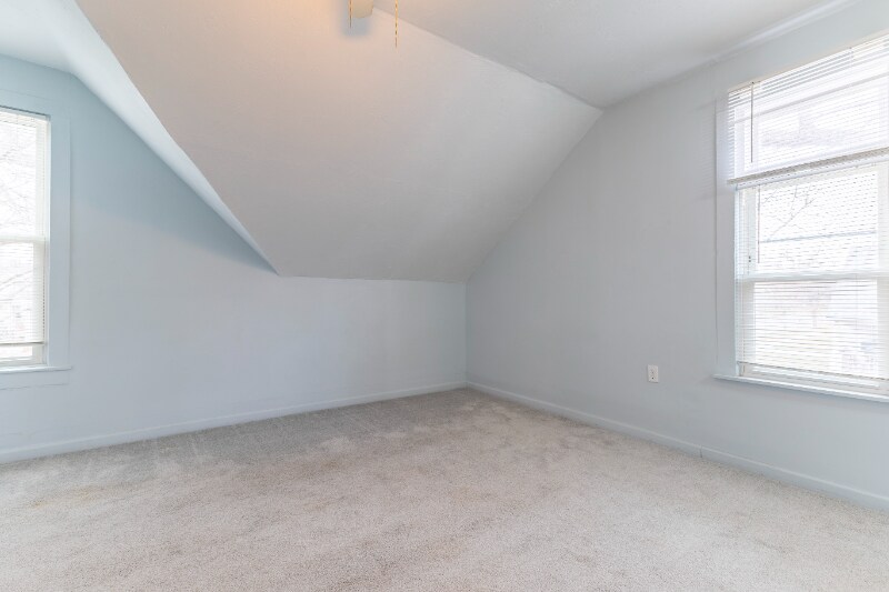 Building Photo - 6602 Ballard Ave