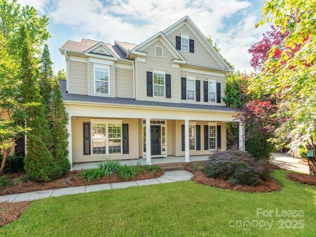 Building Photo - 533 Montgrove Pl NW