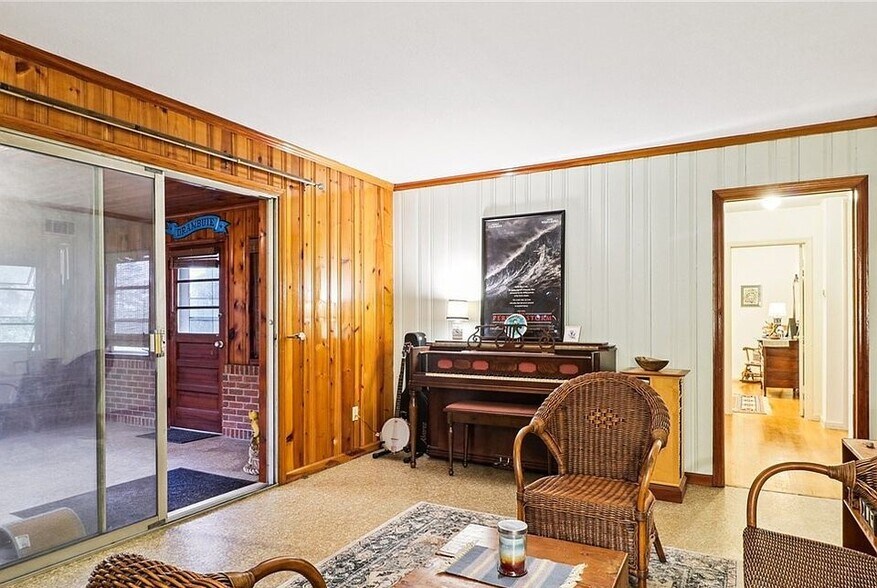 Building Photo - 3120 Fennel St