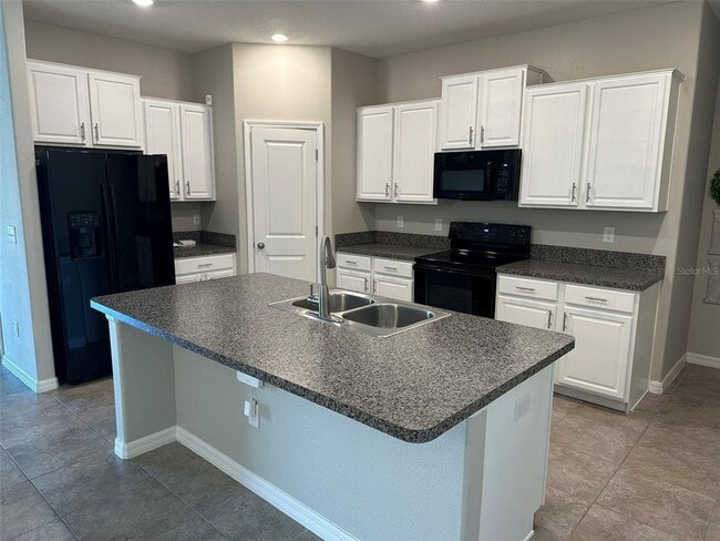 Building Photo - 15438 Wicked Strong St