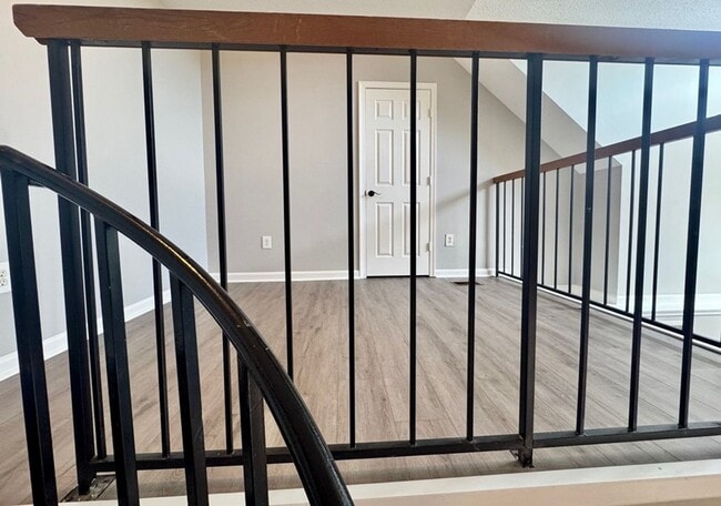 Building Photo - 10322 Westridge Dr