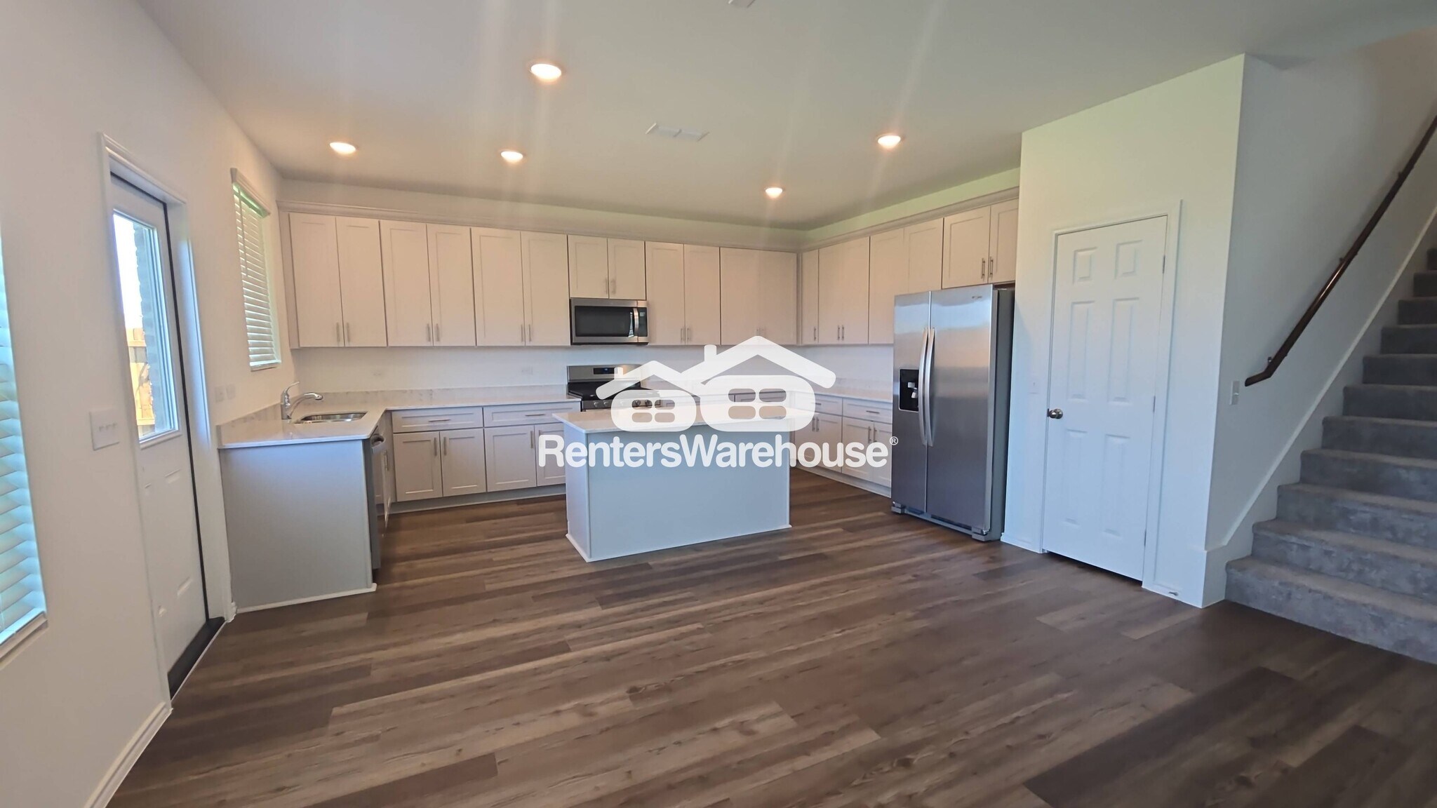 Building Photo - 2530 Carlow Ln