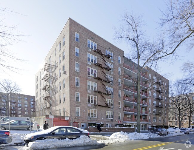 Building Photo - Roosevelt House